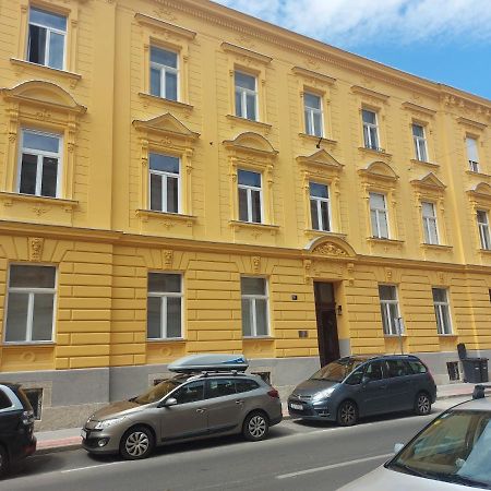 Palma Apartment Zagreb Dış mekan fotoğraf